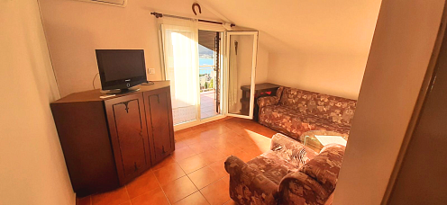 Geräumige 85m2 Wohnung mit 3 Schlafzimmern und Meerblick in Herceg Novi — photo 2